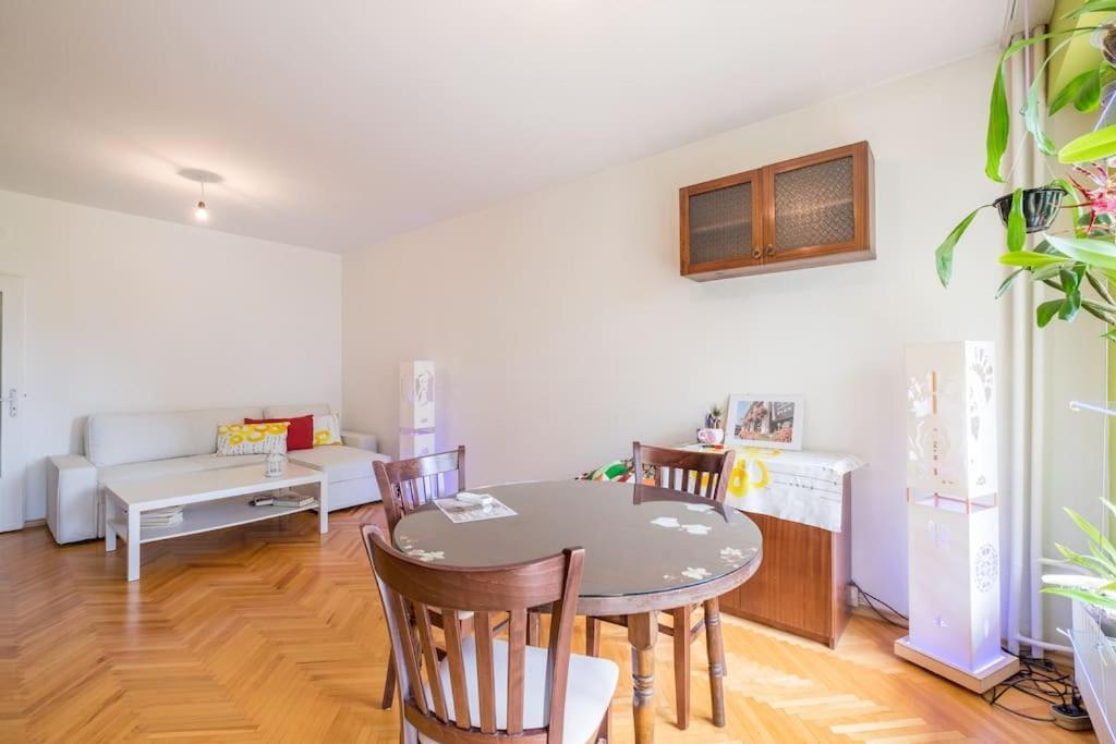 Beautiful Flat In Central Location By Flat Mаnager Sofya Dış mekan fotoğraf